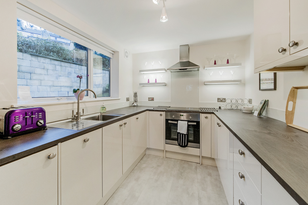 Hedgemead Court luxury self-catering apartment in Bath city centre - Kitchen