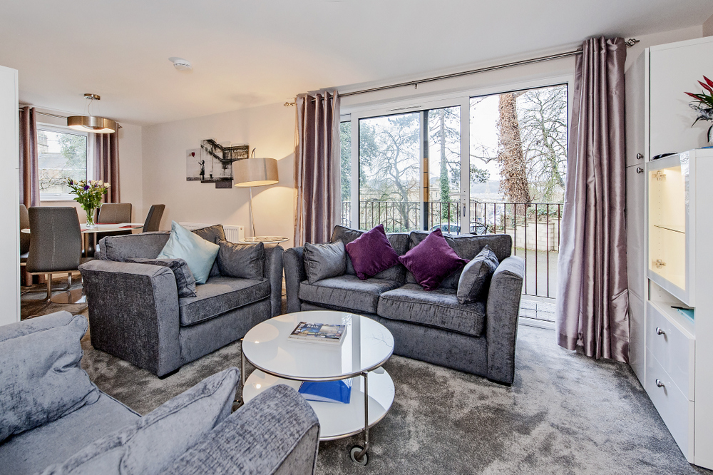 Hedgemead Court luxury self-catering apartment in Bath city centre - Living Area